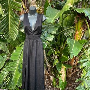 Shore magnolia, black satin midi dress with front slit